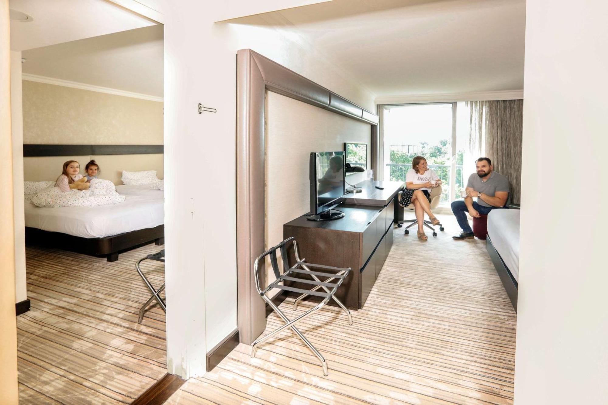 Hilton Park 4* München